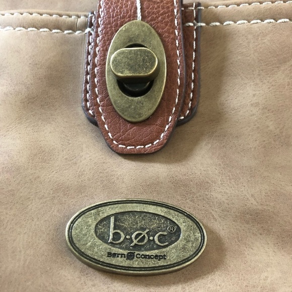 b.o.c. Born Brown Leather Shoulder Bucket Bag Zip Top Large Outer Pocket 10X10 - Picture 2 of 9